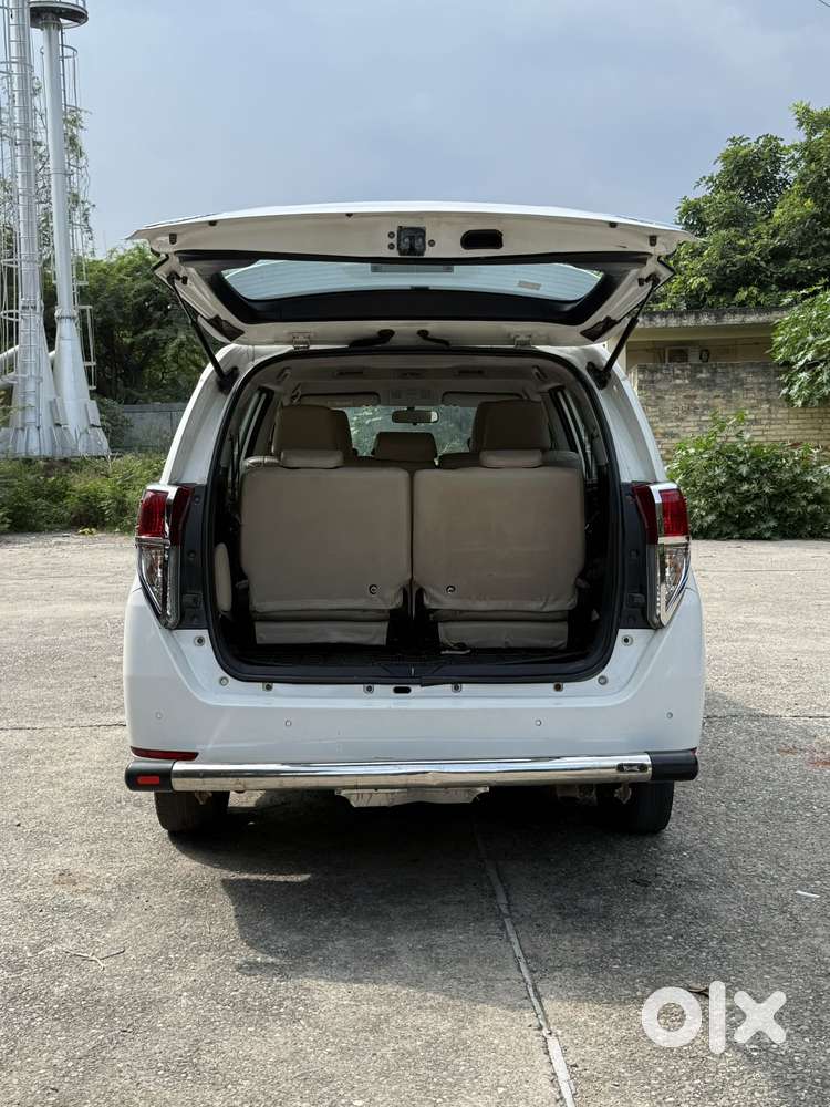 Toyota Innova Crysta 2.4 Gx Mt 8s, 2020, Diesel