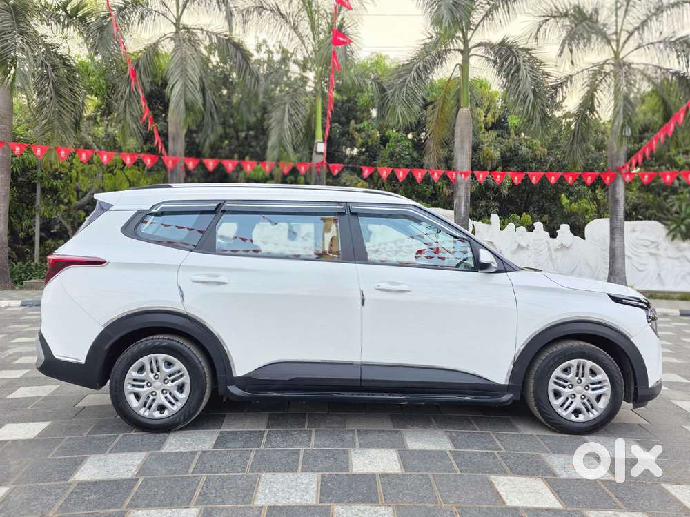 Kia Carens 1.4 Prestige Turbo 7 Str, 2024, Petrol