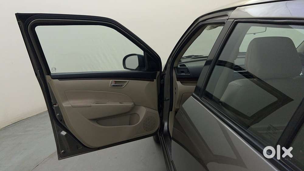 Maruti Suzuki Swift Dzire 1.2 Zxi, 2016, Petrol