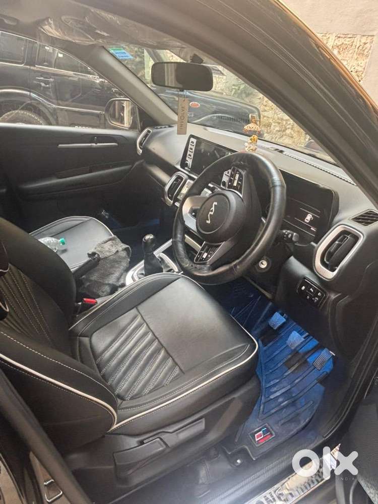 Kia Sonet 2025 Petrol 9900 Km Driven