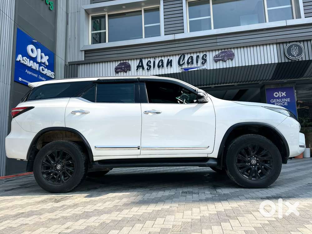 Toyota Fortuner Legender 4x4 At 2.8, 2025, Diesel