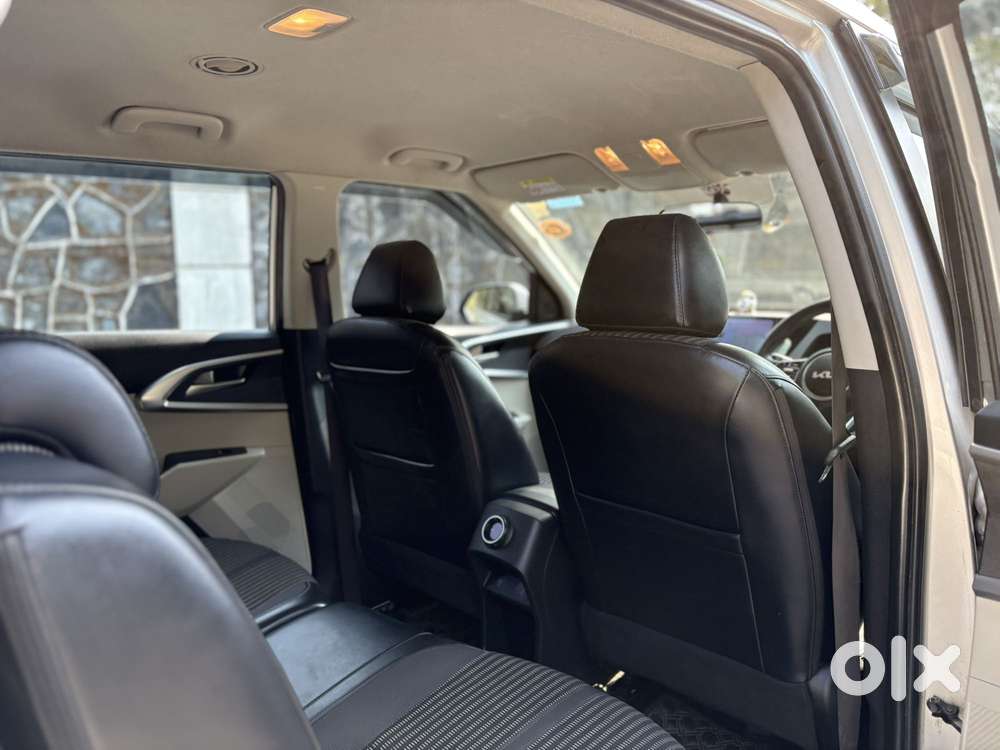 Kia Carens 1.4 Prestige 7 Str, 2023, Petrol