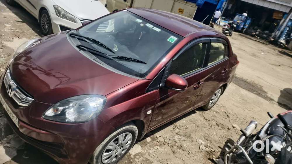 Honda Amaze 2015 Model 80604 Km 2 Own