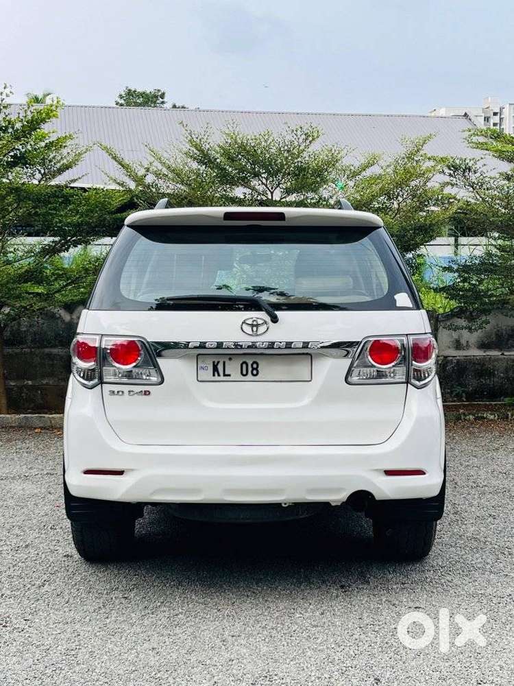 Toyota Fortuner 4x2 At, 2012, Diesel