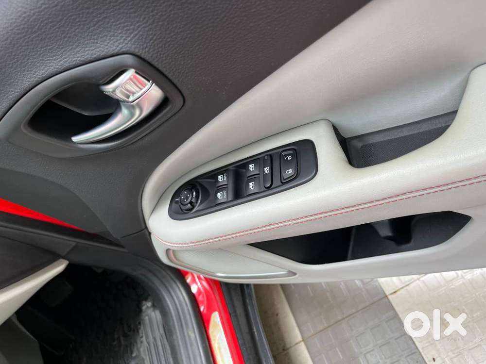 2018 Jeep Compass Limited Automqtic Petrol