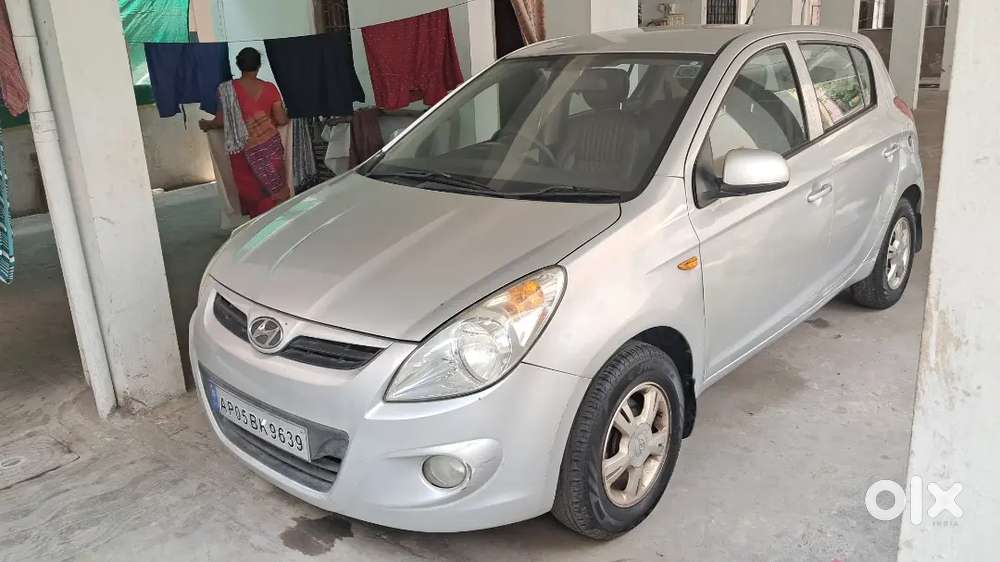 Hyundai New I20 2009 Petrol 130000 Km Driven