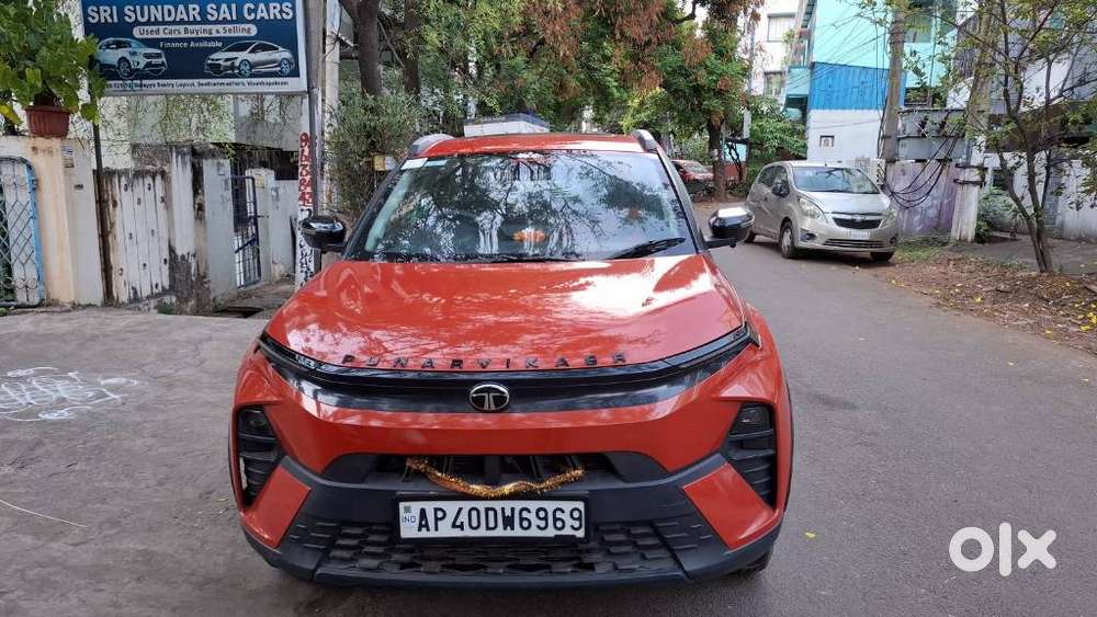 Tata Nexon Pure (s) 1.2 Petrol 6amt, 2024, Petrol