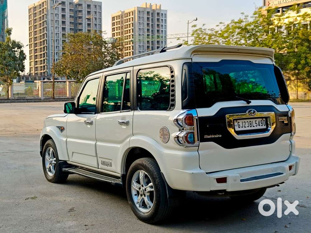 Mahindra Scorpio S10, 2017, Diesel