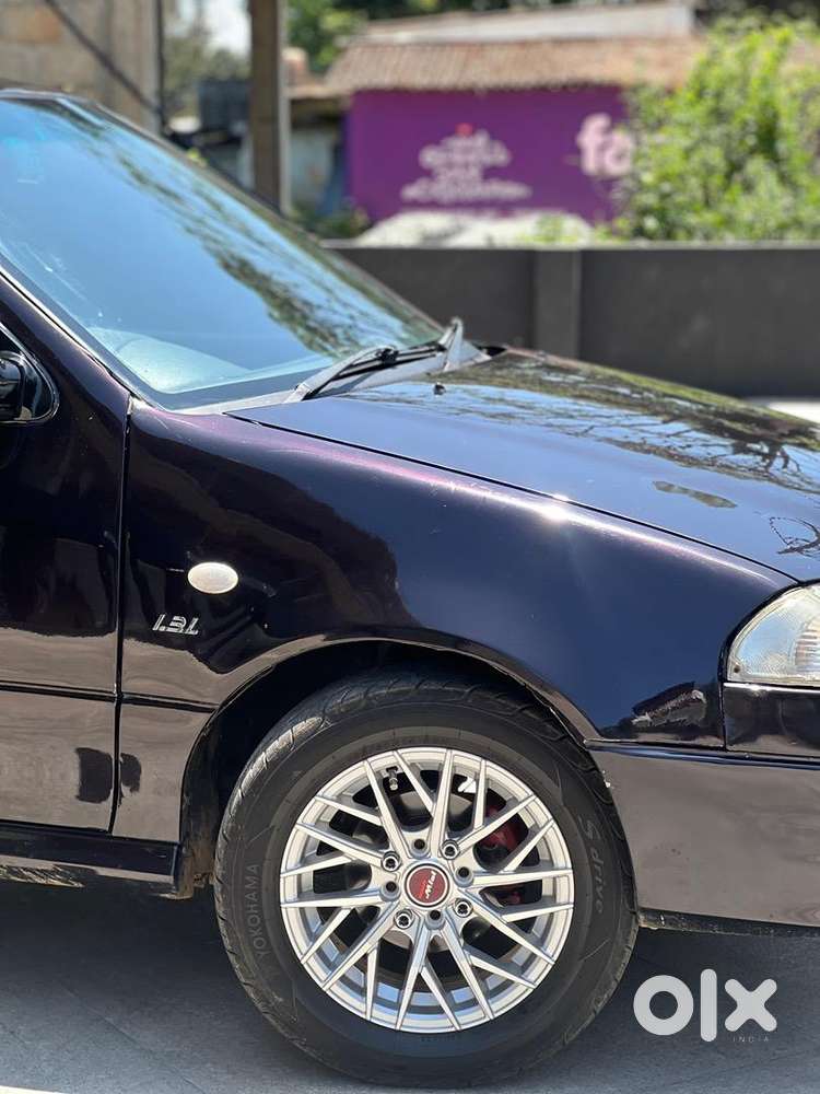 Maruti Suzuki Esteem 2005 Petrol Well Maintained