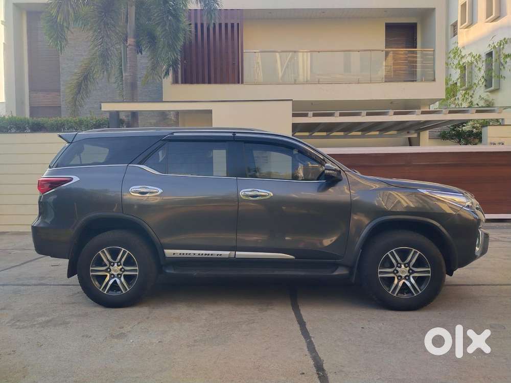Toyota Fortuner 4x2 At 2.8 Diesel, 2019, Diesel