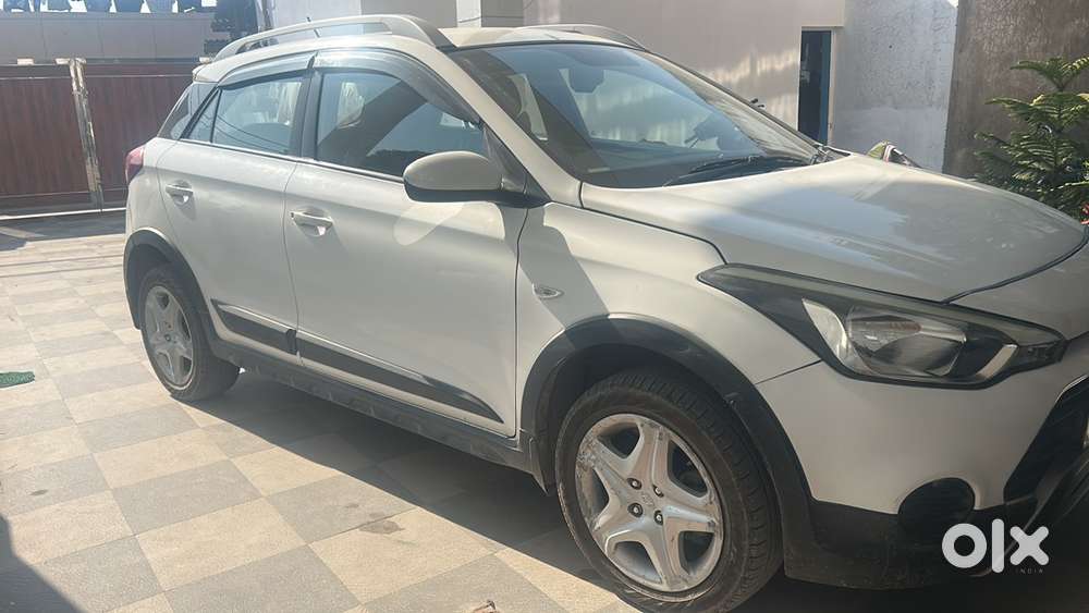 Hyundai I20 Active 2018 Petrol 72 Km Driven