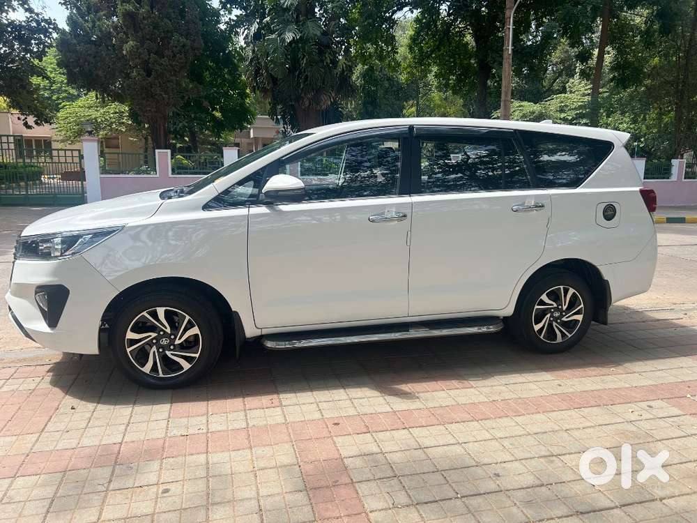 Toyota Innova Crysta Gxi 50800 Driven