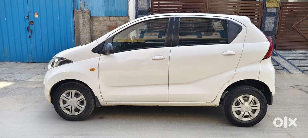 Datsun Redigo T Option, 2018, Petrol