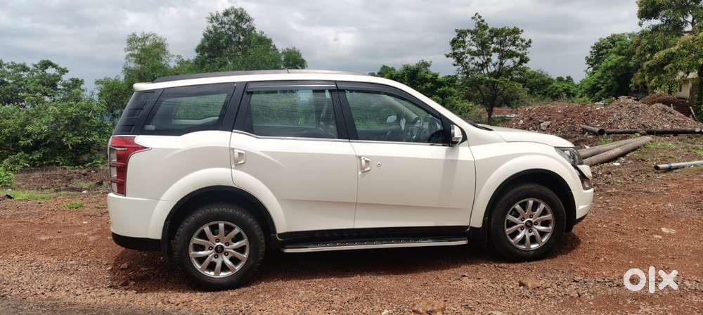 Mahindra Xuv500 Petrol 2015