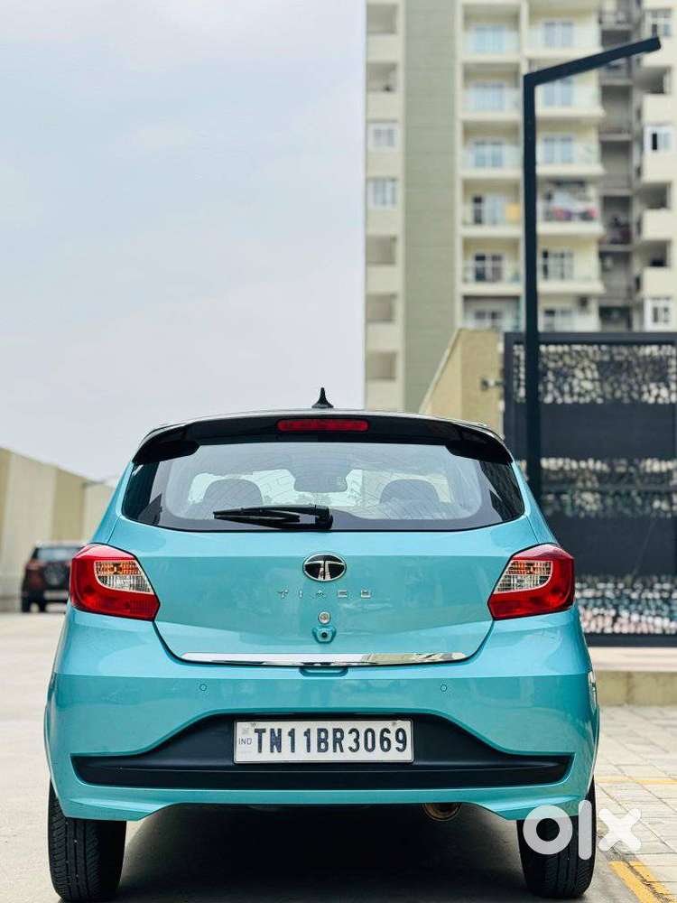 Tata Tiago, 2025, Petrol