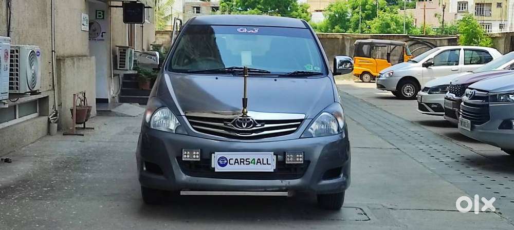 Toyota Innova 2.5 G (diesel) 7 Seater, 2011, Diesel
