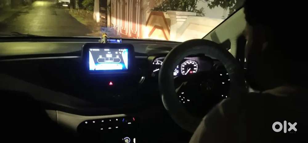Tata Altroz 2023 Petrol 8890 Km Driven