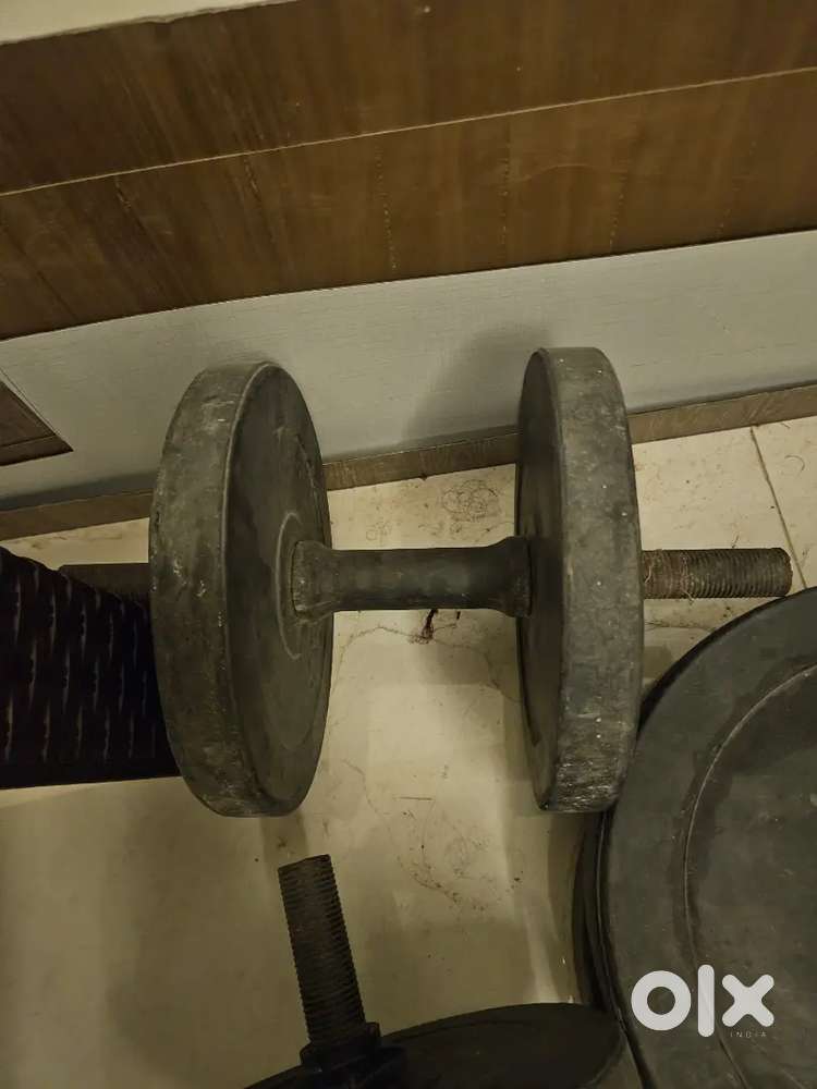 Gym equipment Dombles