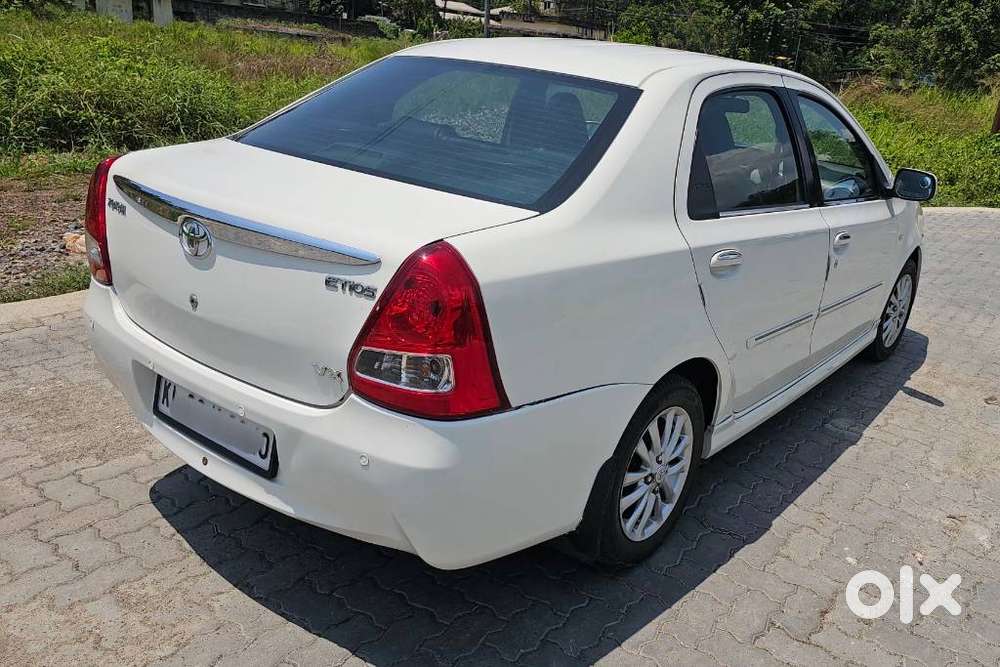 Toyota Etios 2010-2012 Vx, 2011, Petrol