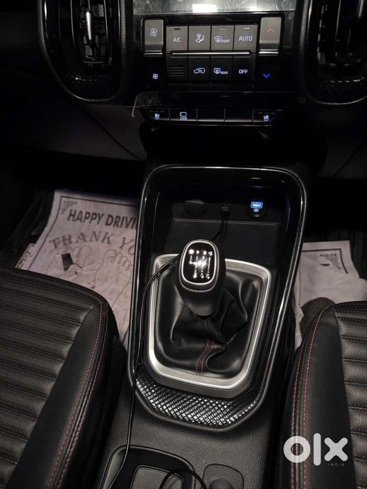 Kia Sonet 2023 Petrol Well Maintained