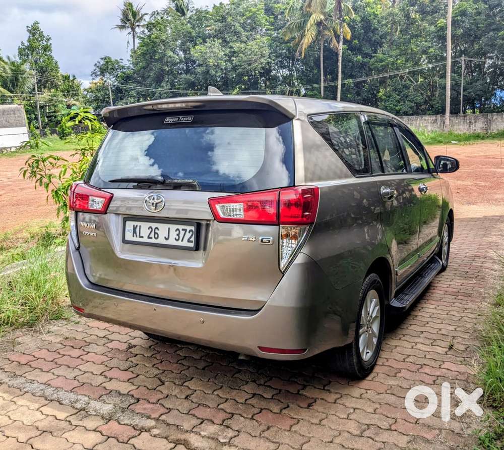 Toyota Innova Crysta 2.4 G Mt 8s, 2018, Diesel