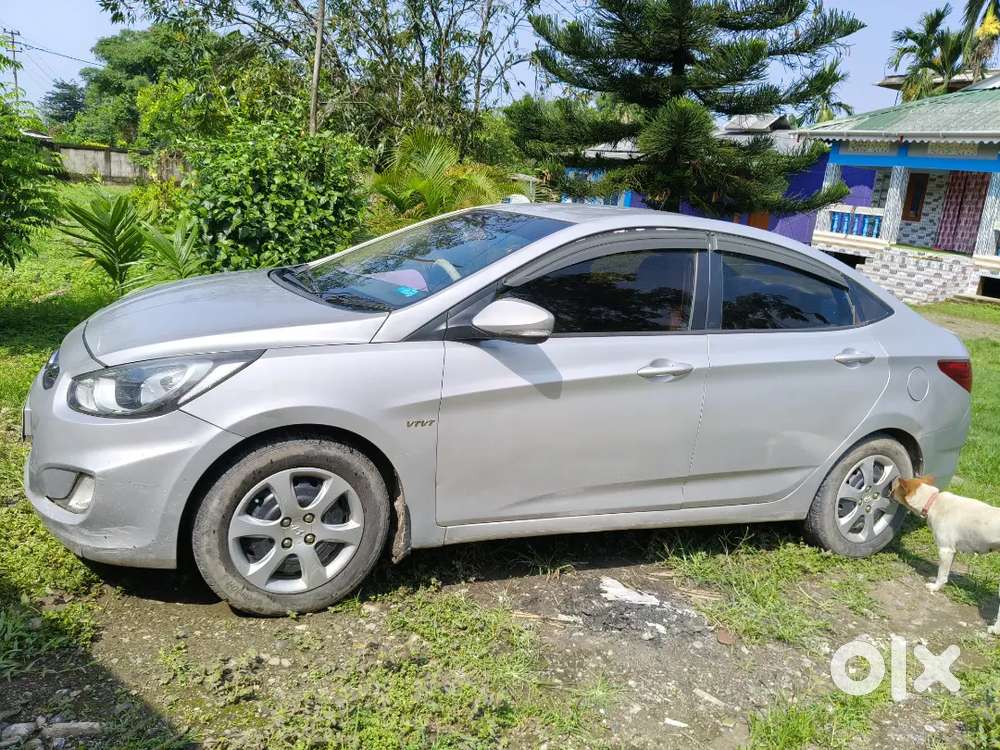 Hyundai Verna 2011