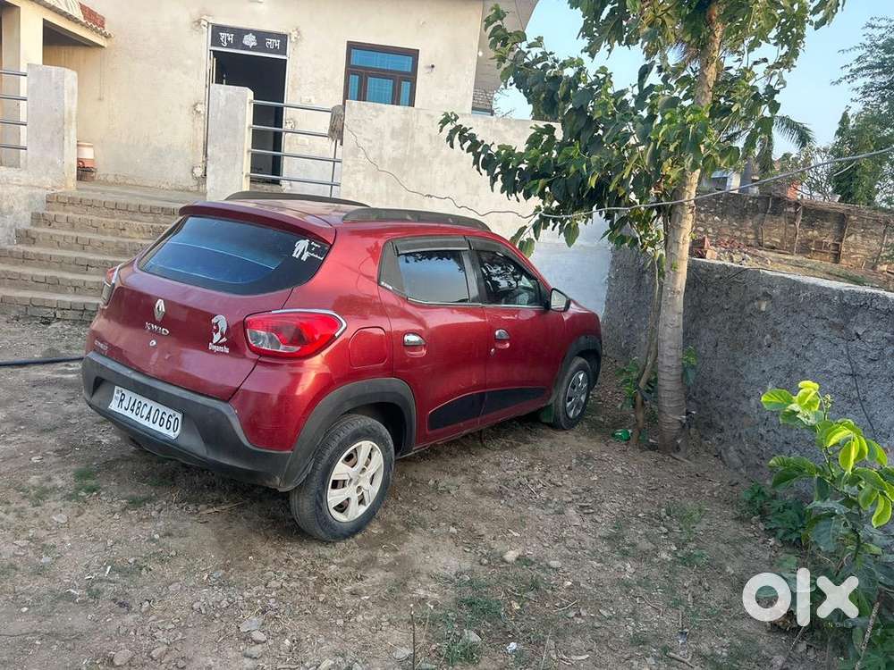 Renault Model Petrol 2016