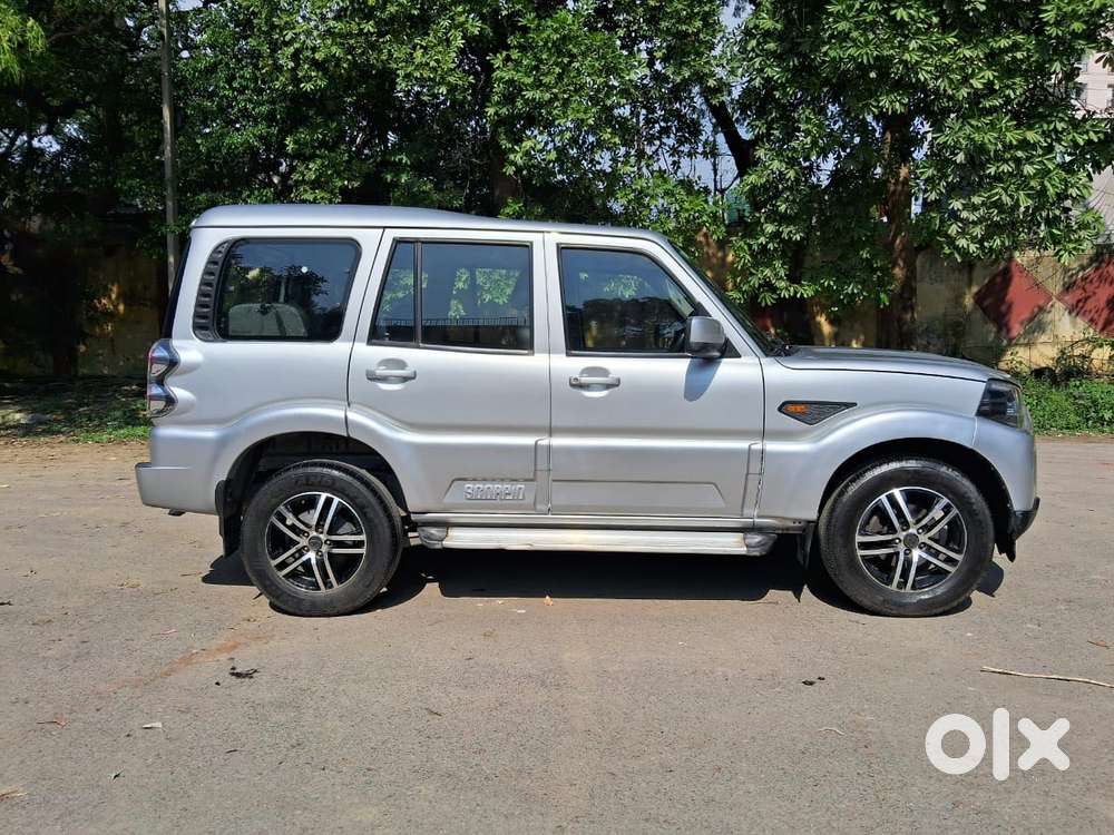 Mahindra Scorpio S4 Plus, 2017, Diesel