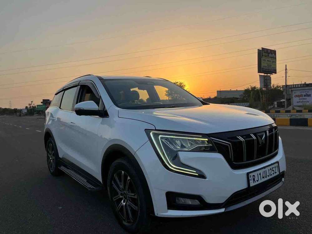 Mahindra Xuv700 2.2 Ax 7 Diesel At Luxury Pack Str Awd, 2023, Diesel