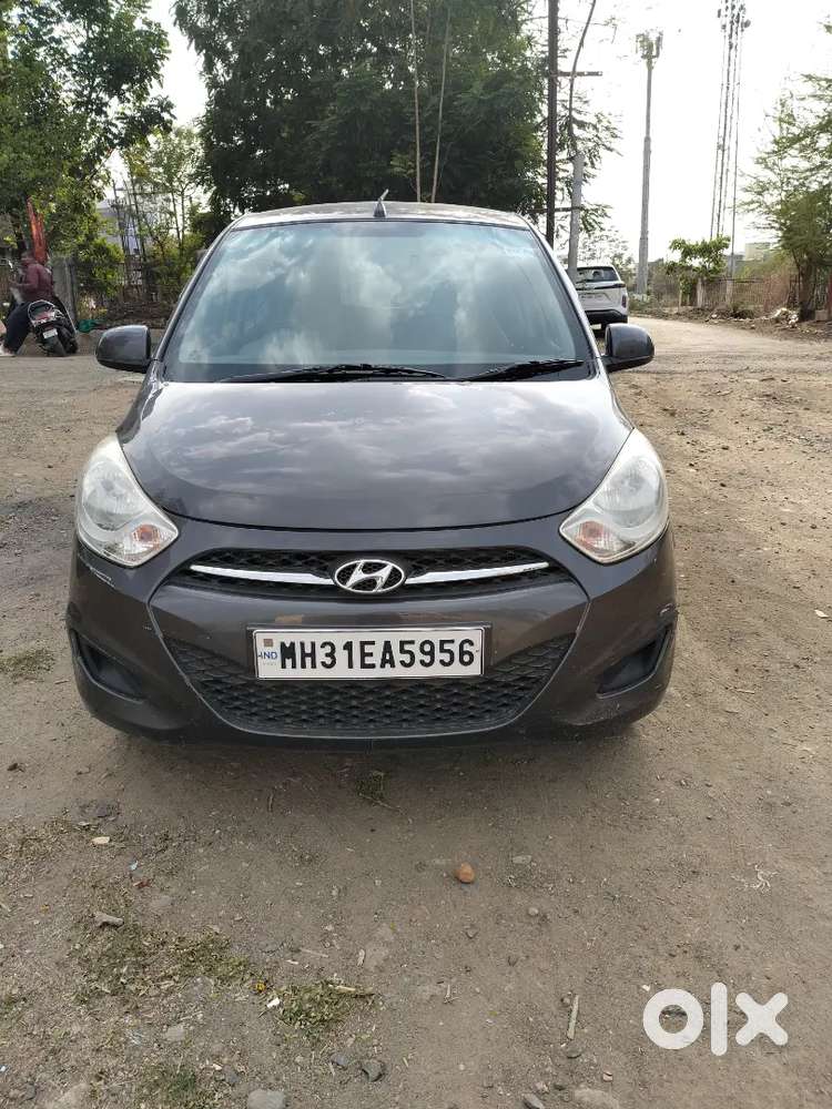 Hyundai I10 Magna 2012 Petrol  67,989 Km  Well Maintained