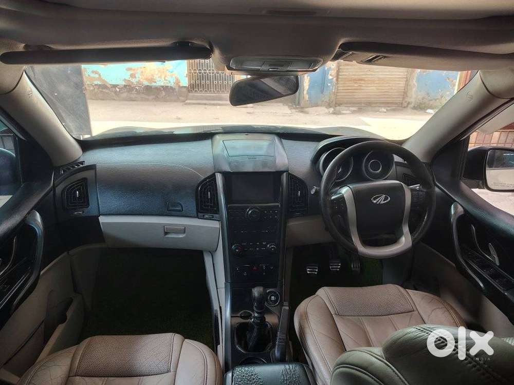 Mahindra Xuv500 2.2 W10, 2015, Diesel