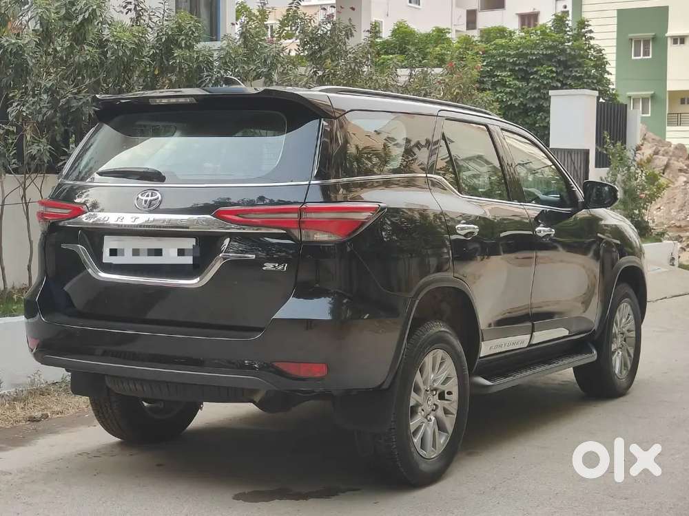 2024 Toyota Fortuner 4×4 At