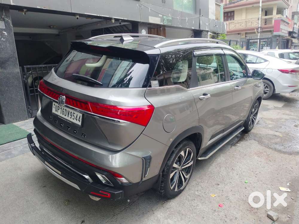Mg Hector Sharp Pro 1.5 Turbo Cvt Dual Tone, 2023, Petrol