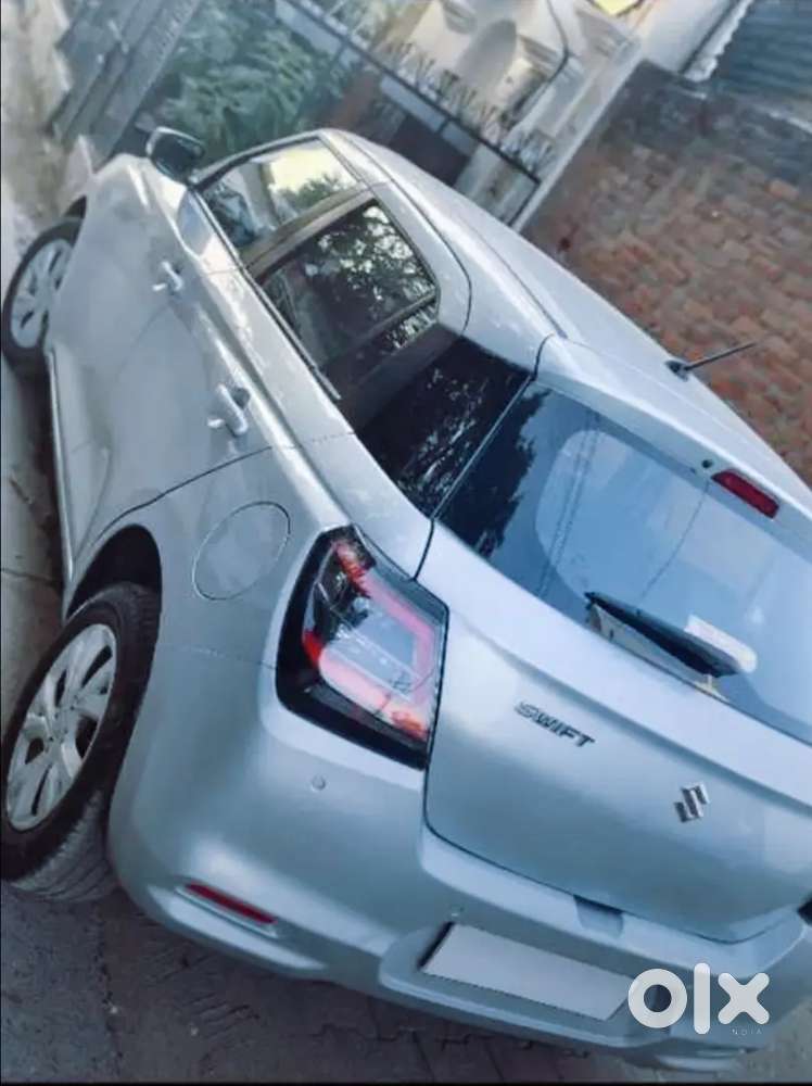 Swift 1.2 Zxi Amt 2024 Car