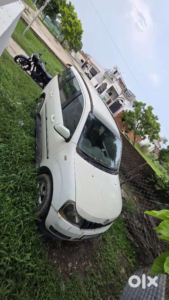 Mahindra Xylo Diesel 2012