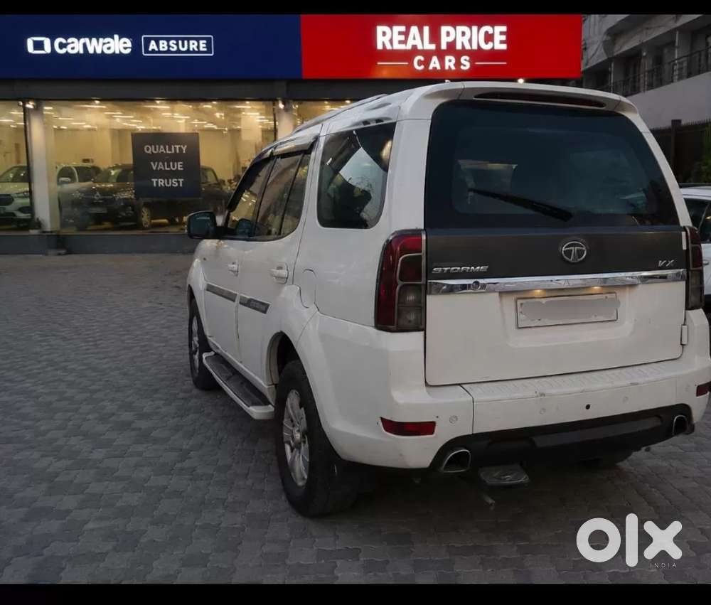 Tata Safari Storme Vx, 2015, Diesel