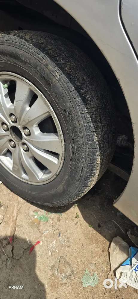 Toyota Innova Diesel 7 2011 With Manual Transmission