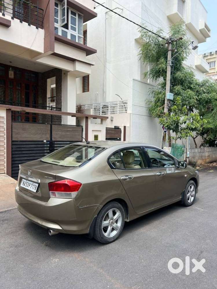 Honda City 2011-2013 V At Exclusive, 2011, Petrol