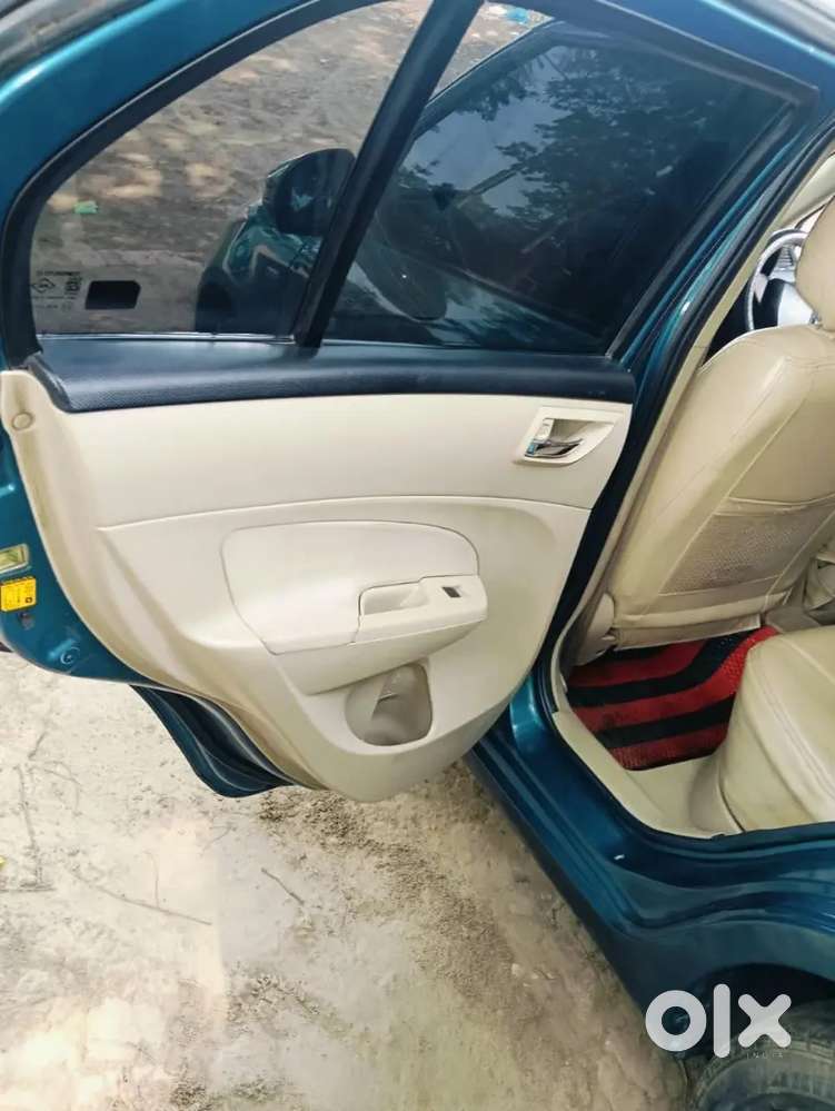 Maruti Suzuki Swift Dzire 2012