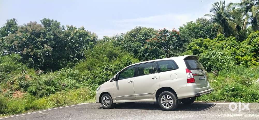 Toyota Innova 2.5 V 7 Str, 2015, Diesel