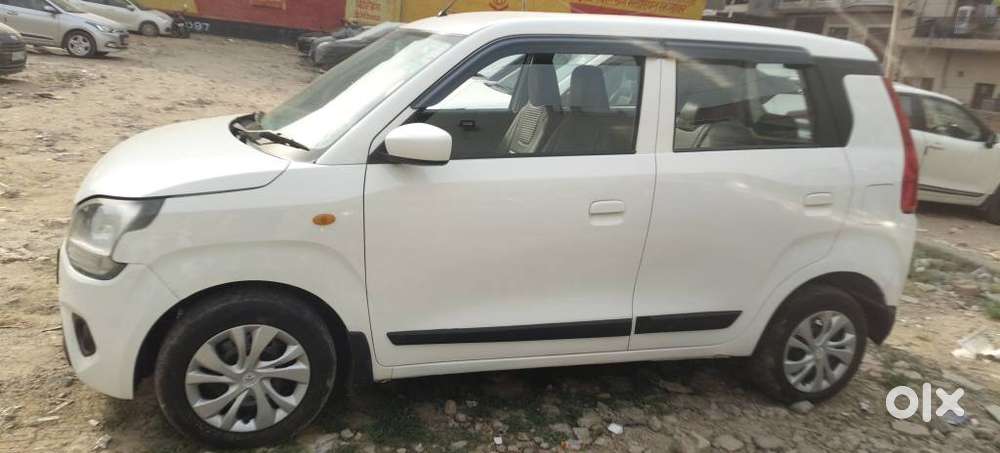 Maruti Suzuki Wagon R 1.0 Vxi Cng, 2022, Cng & Hybrids