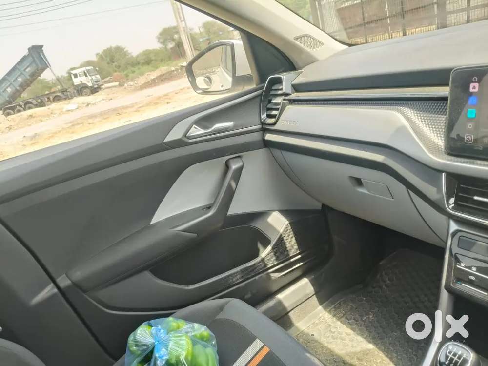 Skoda Kushaq Signature 1.0l Tsi Mt 2025 In Like Showroom Condition