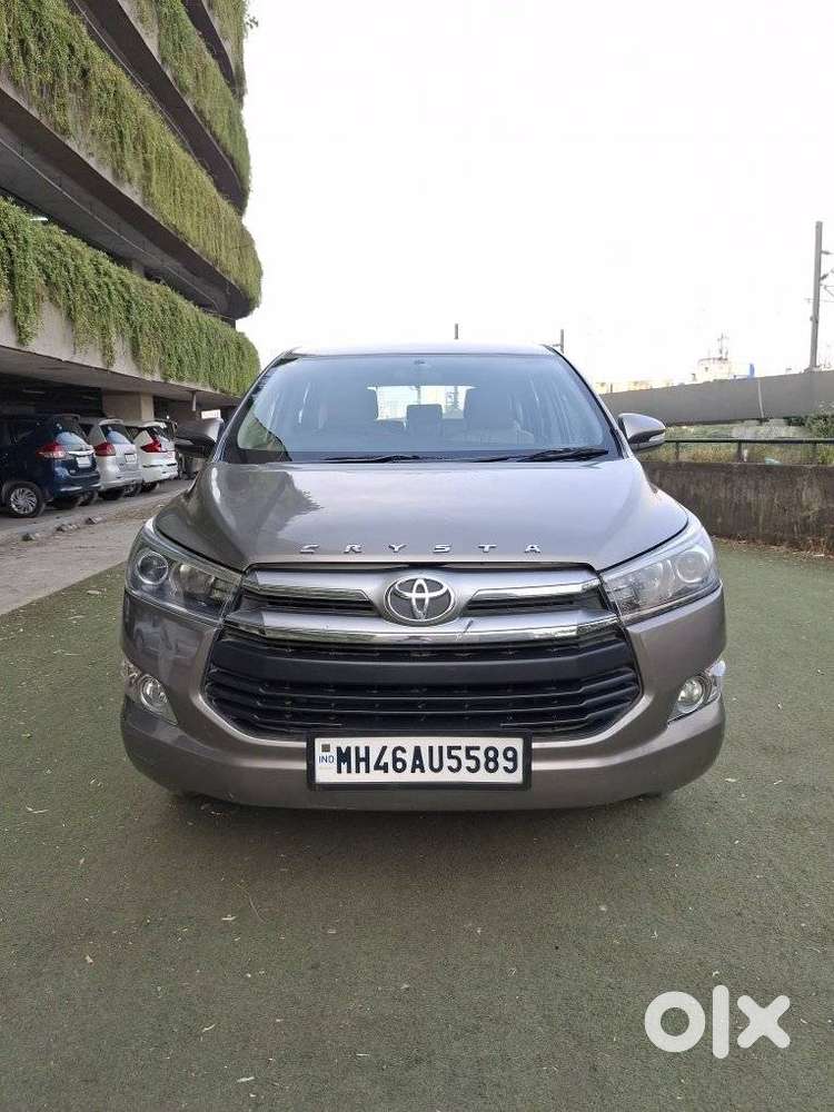 Toyota Innova Crysta 2.4 V 8 Str, 2016, Diesel
