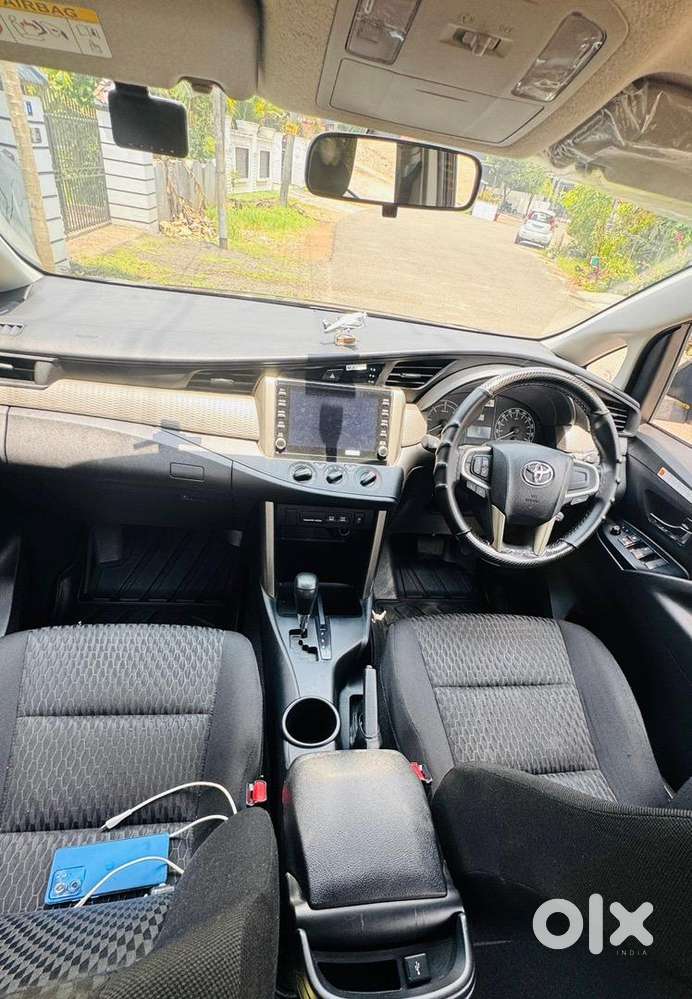 Toyota Innova Crysta 2021