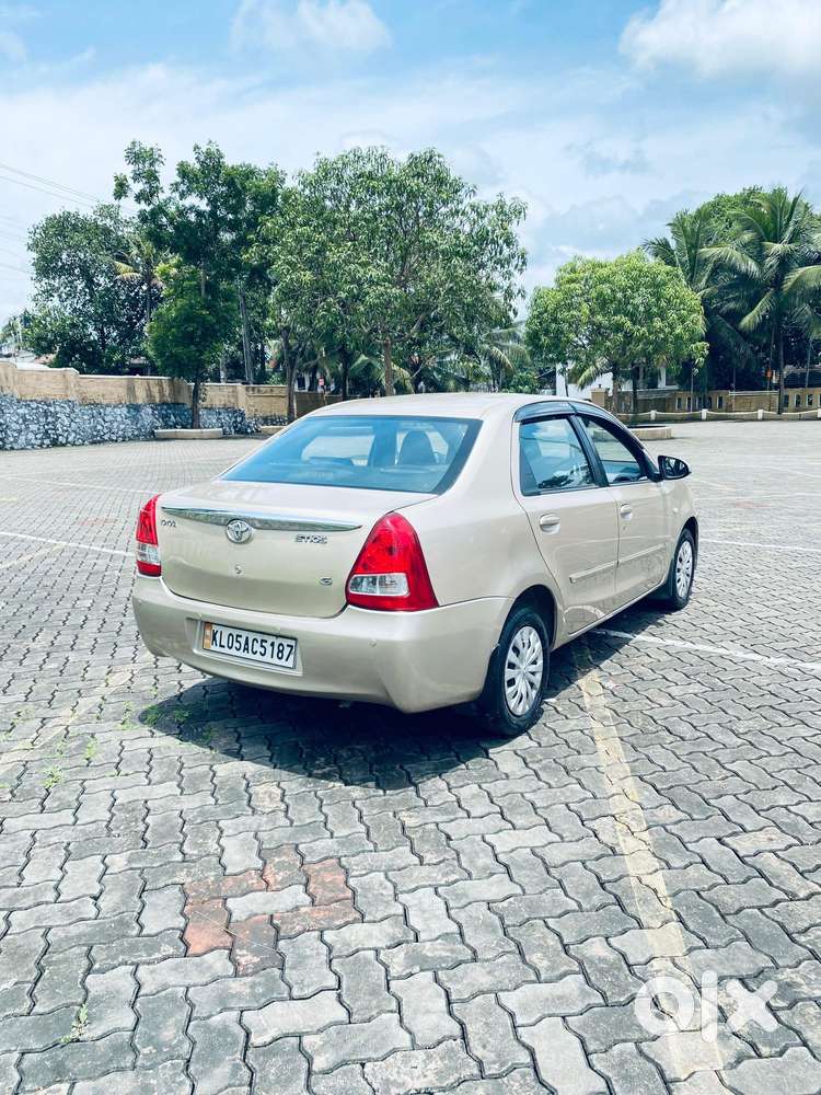 Toyota Etios 2010-2012 G, 2011, Petrol