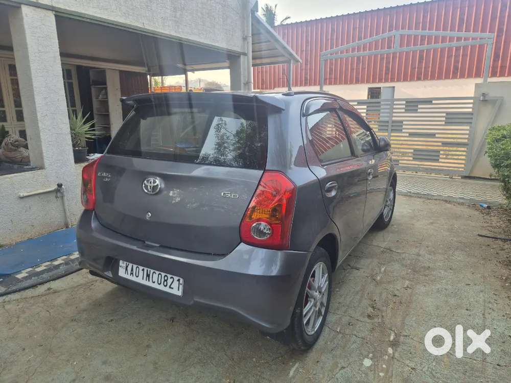 Toyota Etios Cross 2014