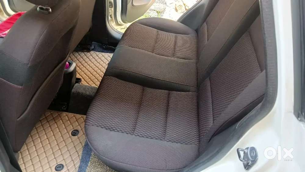 Ford Figo Petrol Manual 2012