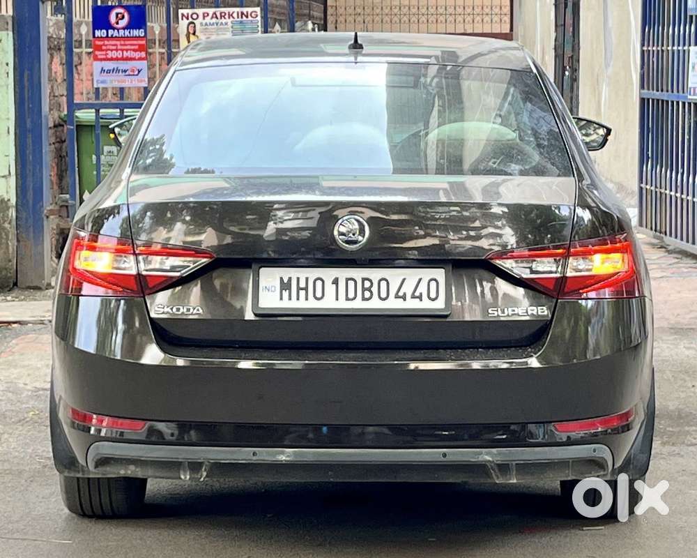 Skoda Superb Lk 1.8 Tsi At, 2018, Petrol