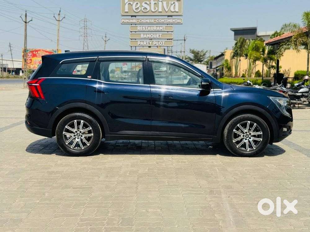 Mahindra Xuv700 2.2 Ax 7 Diesel At Luxury Pack Str Awd, 2022, Diesel