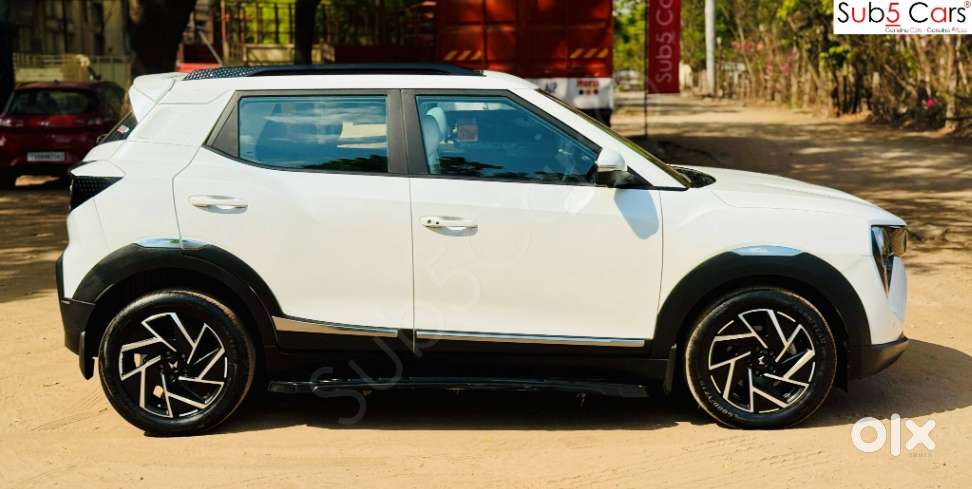 Mahindra Xuv 3xo Ax7l 1.2 Petrol At (pg), 2024, Petrol